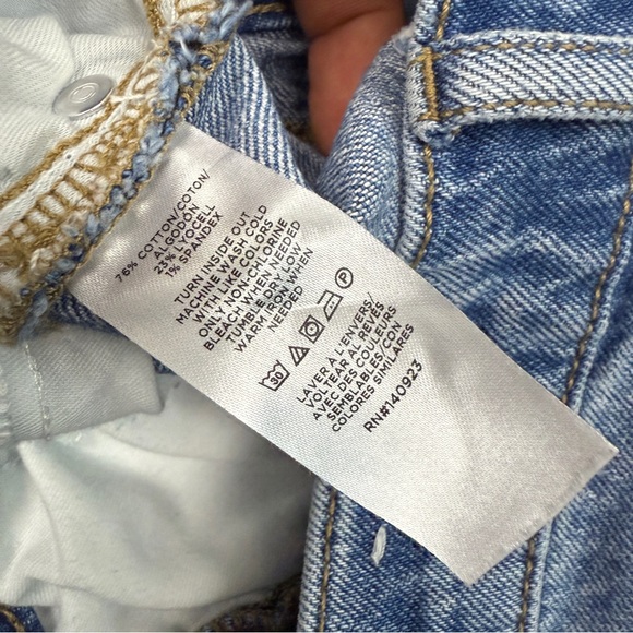 LOFT Women's Blue the Wide Leg Jeans - Picture 8 of 8